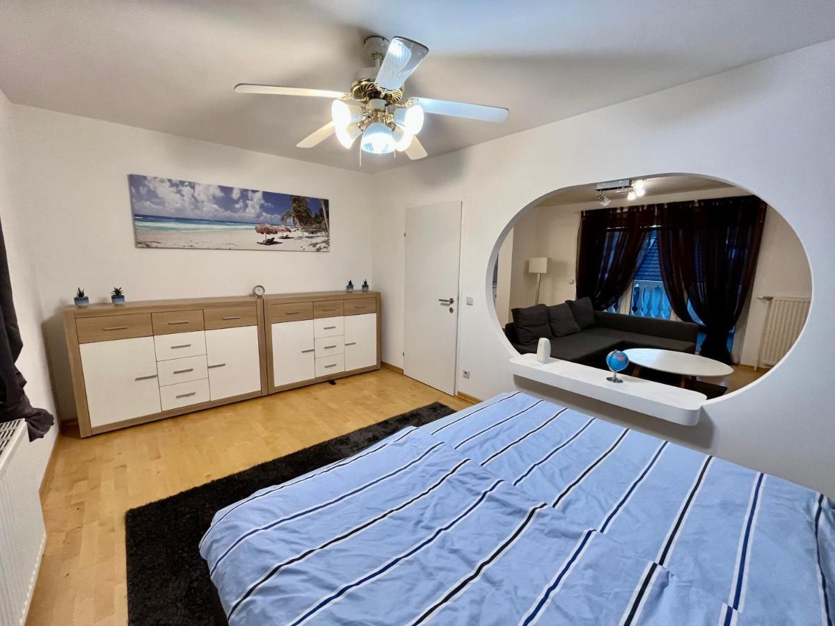 Traum Apartment Mit Pool+Balkon เวียนนา ภายนอก รูปภาพ